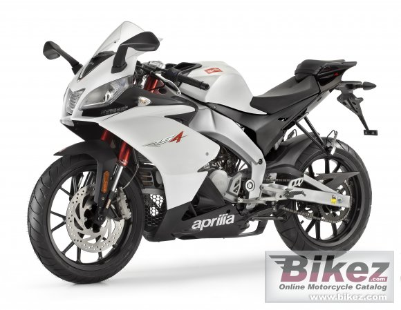 2011 Aprilia RS4 50 photo